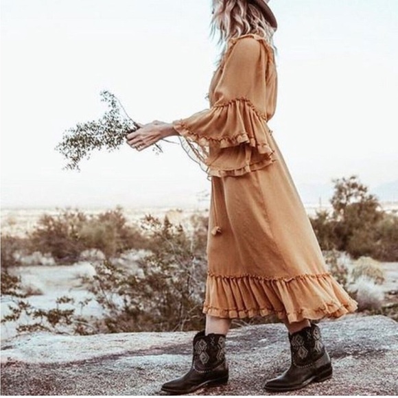 Frye Billy Stud Short Black Leather Boots Size 9 - Picture 14 of 17